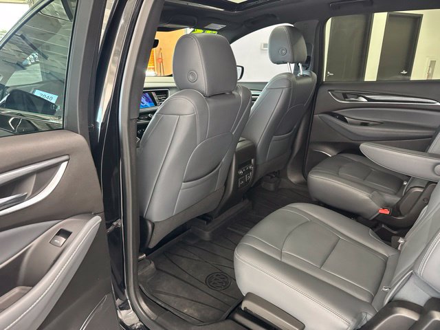 Used 2023 Buick Enclave Essence w/ Experience Buick Package AWD/4WD image 23