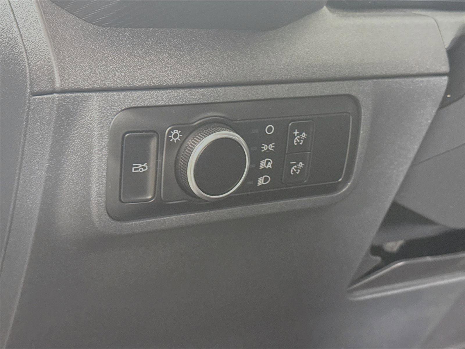 Used 2024 Ford Mustang Coupe image 5