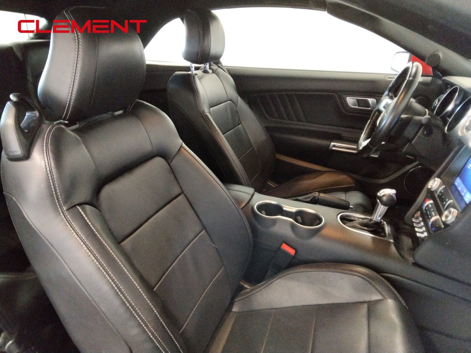 Used 2023 Ford Mustang Convertible image 39