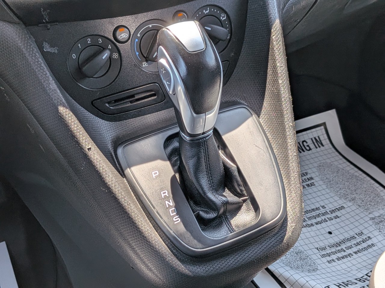 Used 2016 Ford Transit Connect XL FWD image 18