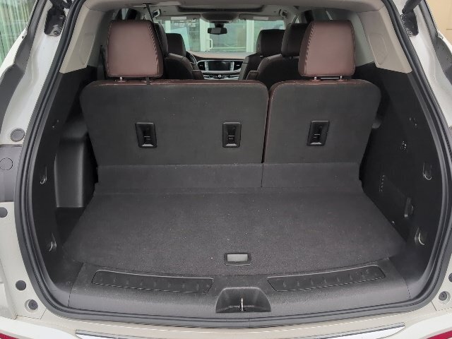 Used 2020 Buick Enclave Avenir w/ Avenir Technology Package AWD/4WD image 15
