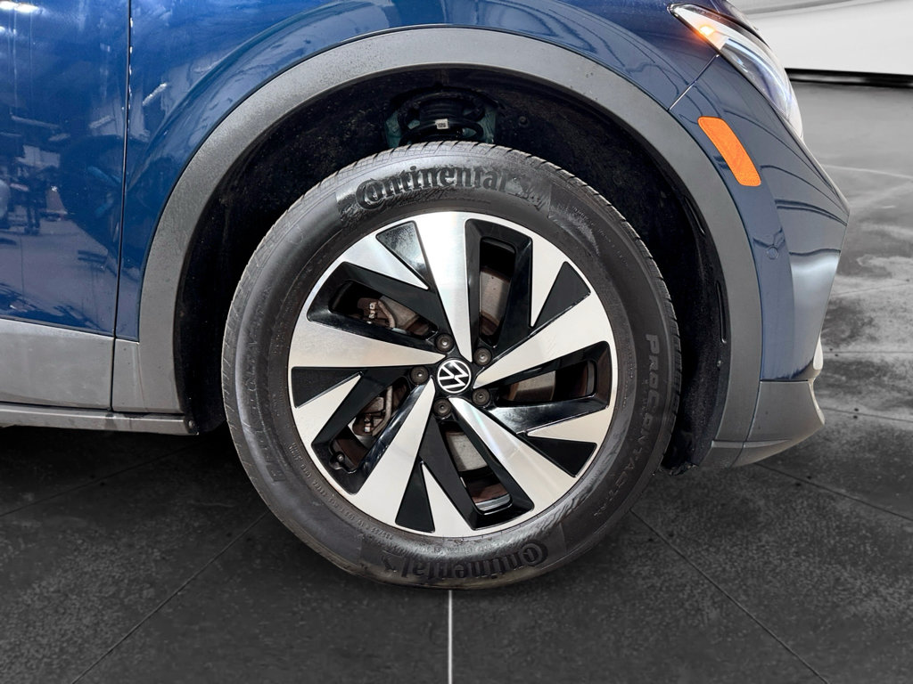 Used 2023 Volkswagen ID.4 Pro AWD/4WD image 34