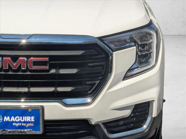 Used 2022 GMC Terrain SLE w/ Driver Convenience Package image 9