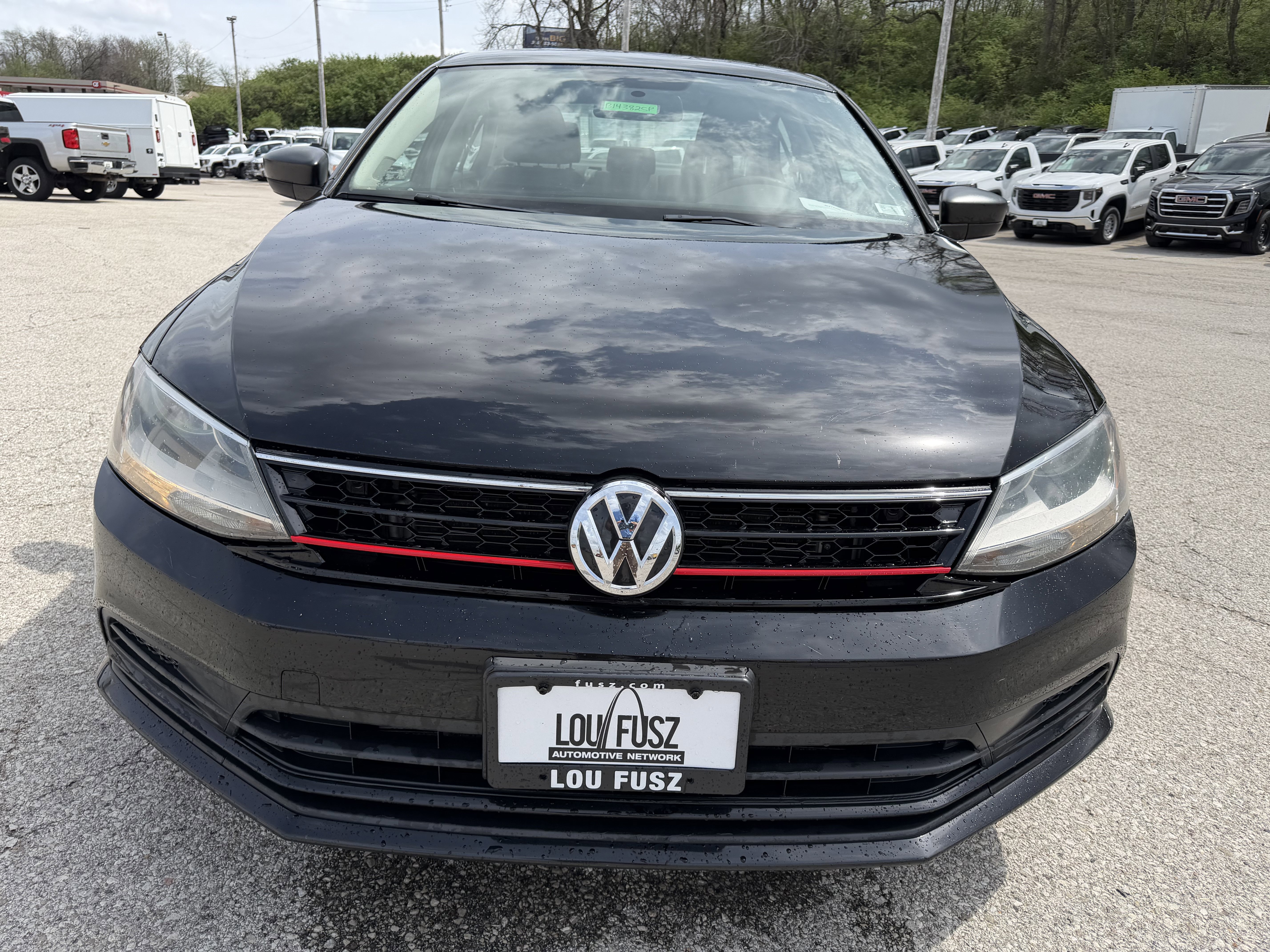 Used 2015 Volkswagen Jetta TDI S image 2