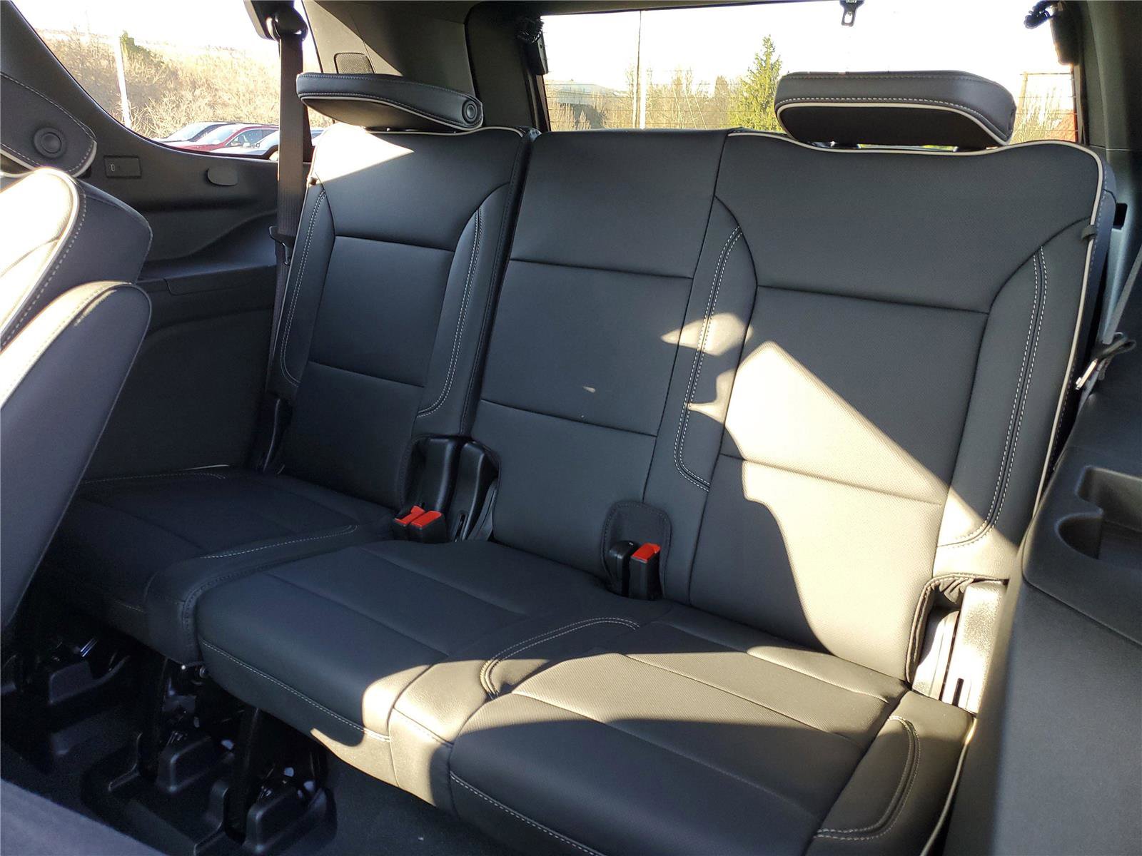 New 2026 GMC Yukon Elevation w/ Elevation Premium Package image 13