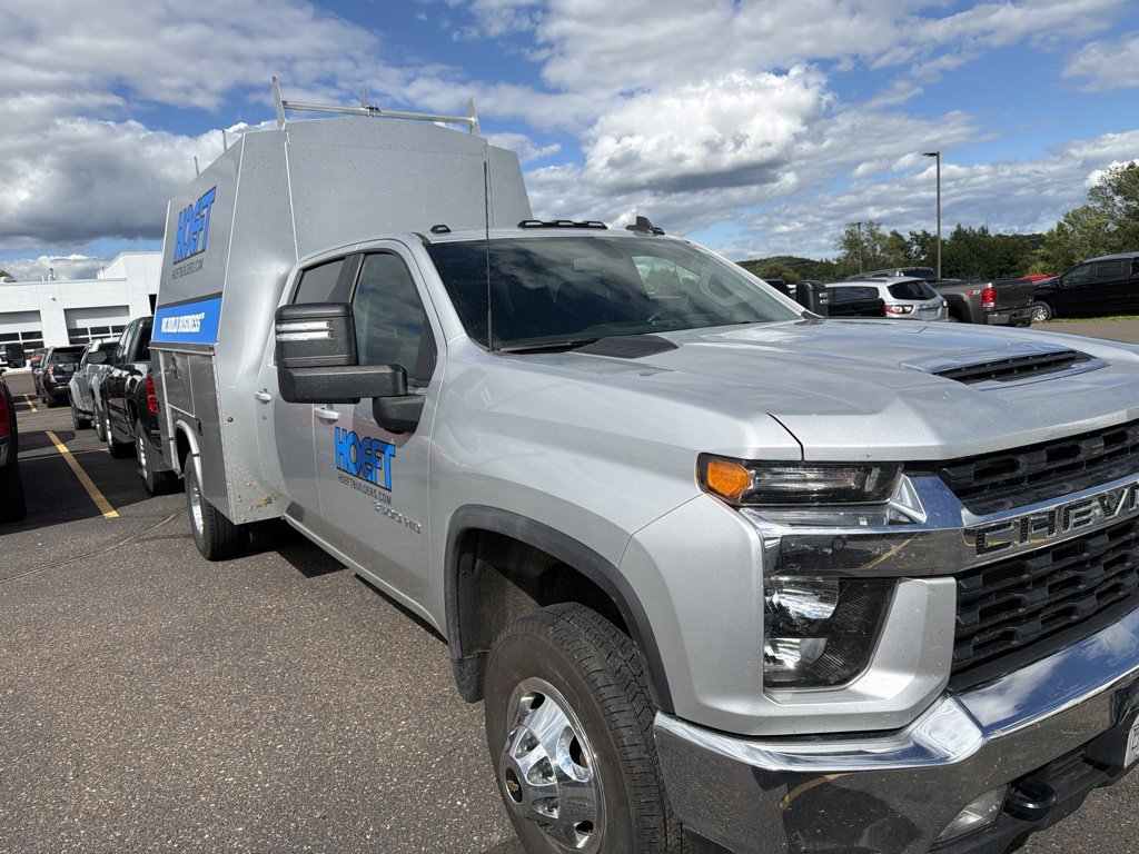 Certified 2022 Chevrolet Silverado 3500 LT w/ Convenience Package AWD/4WD image 2