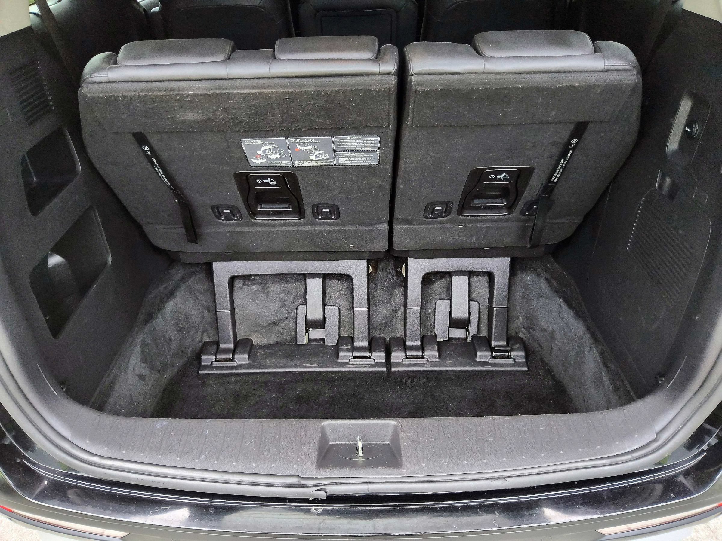 Used 2022 Kia Carnival EX FWD image 55