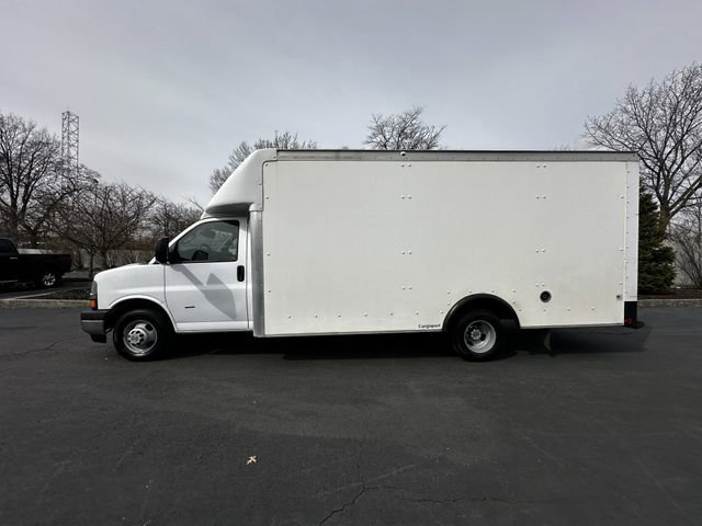 Used 2022 Chevrolet Express 3500 w/ Power Convenience Package image 8