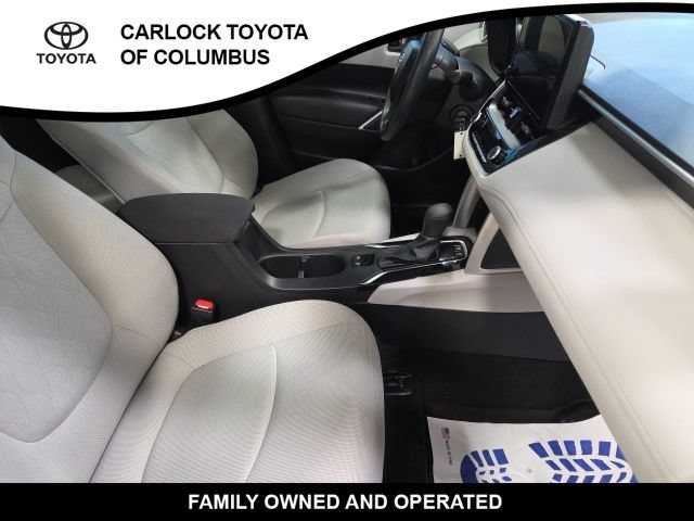 Used 2025 Toyota Corolla Cross L FWD image 22