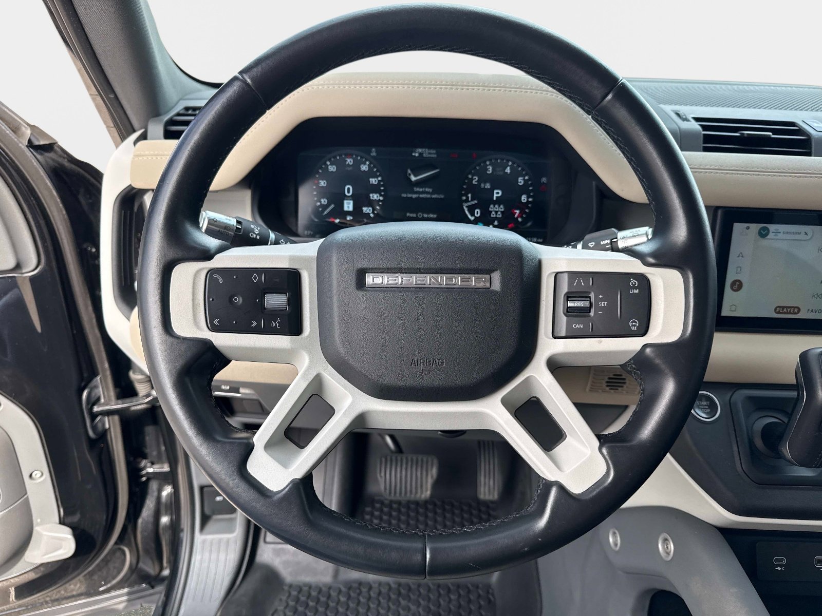 Used 2022 Land Rover Defender 110 S image 26