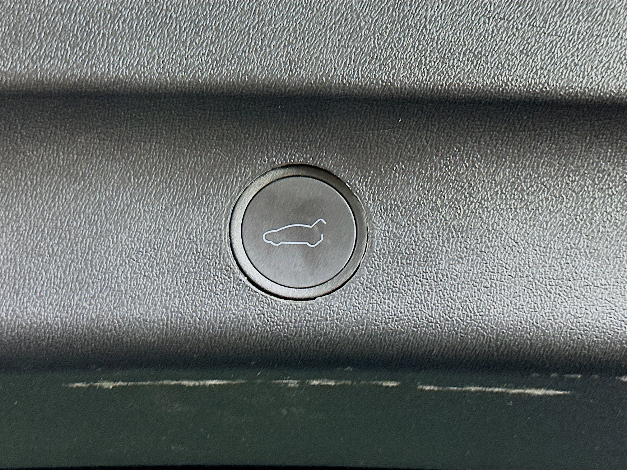 Used 2023 Tesla Model Y Long Range image 27