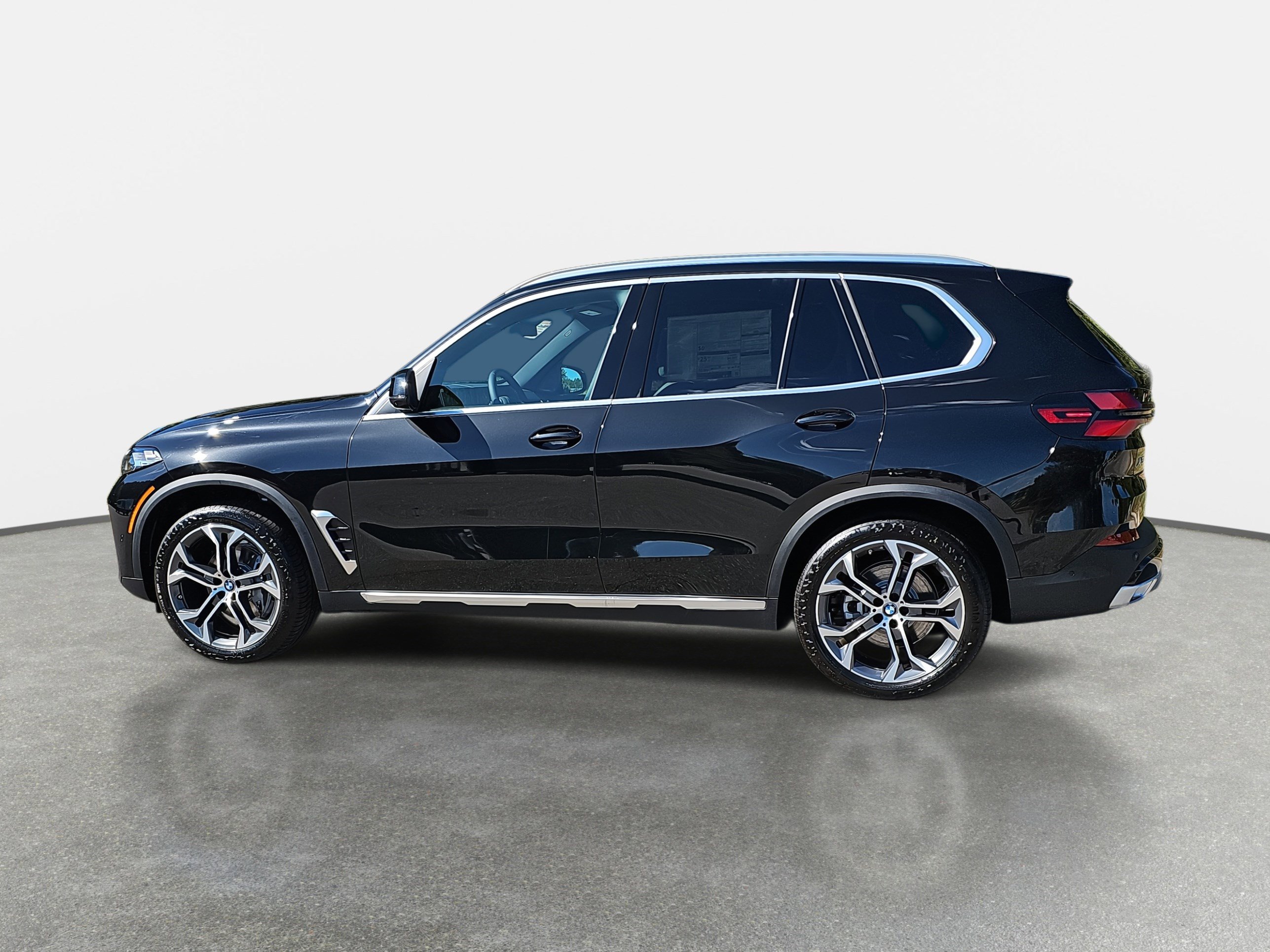 New 2026 BMW X5 xDrive40i w/ Climate Comfort Package image 8