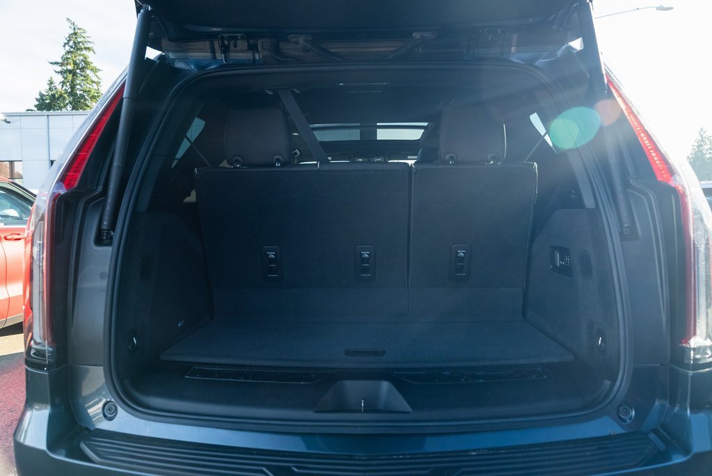 Used 2021 Cadillac Escalade Sport image 7