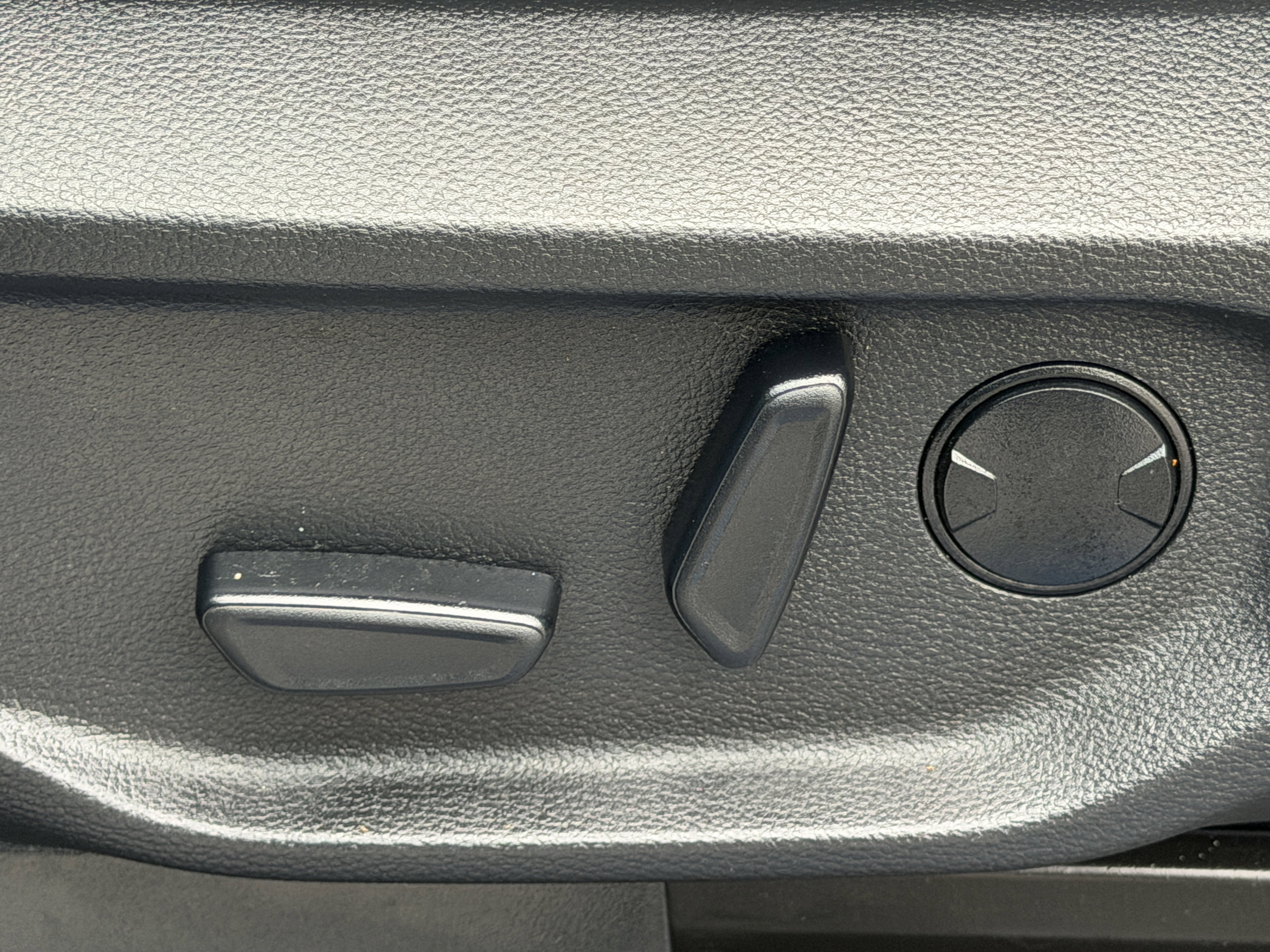 Certified 2024 Ford Ranger XLT w/ Technology Package image 13