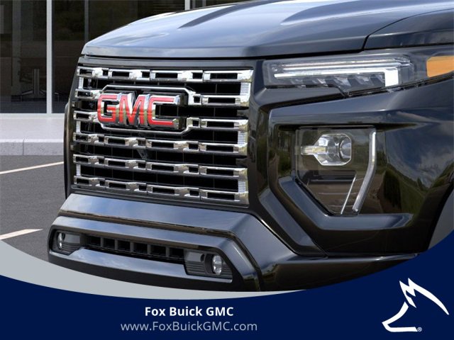 New 2026 GMC Canyon Denali image 13