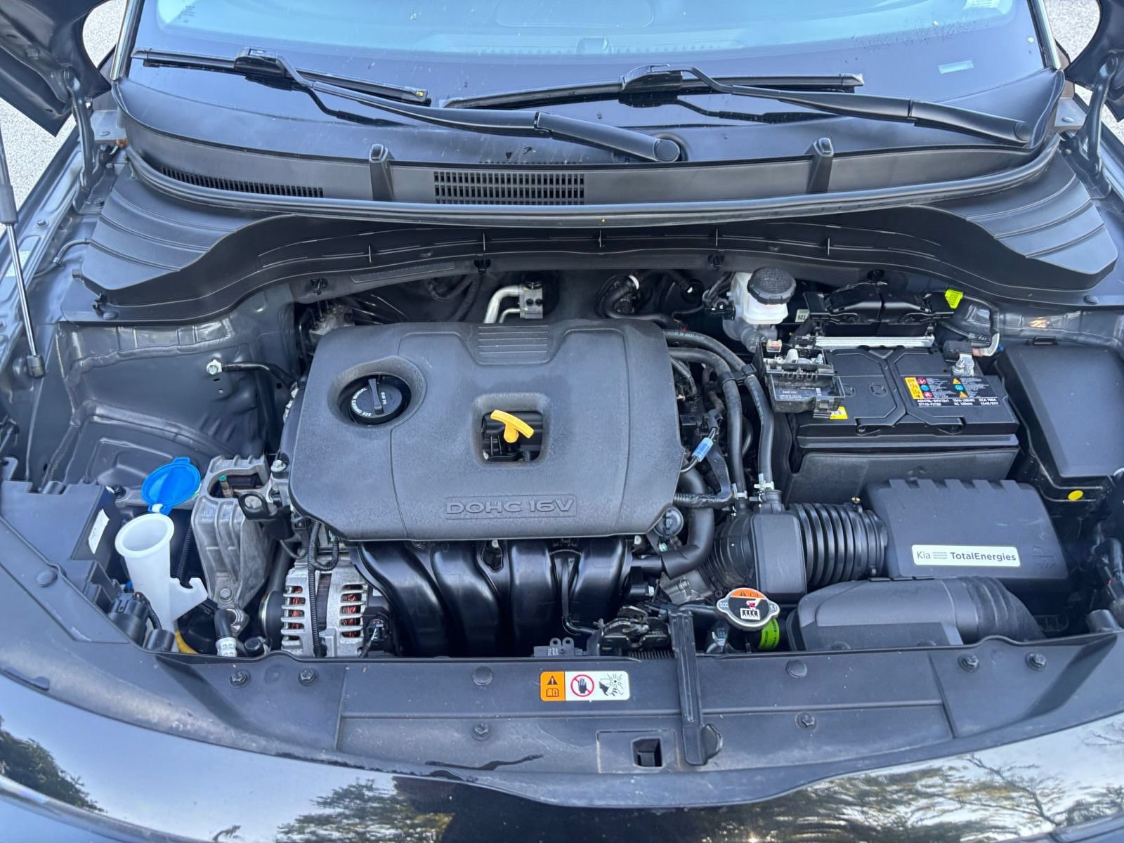 Used 2025 Kia Soul LX w/ LX Technology Package FWD image 29