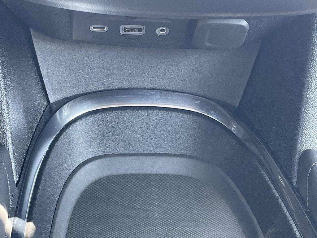 Used 2024 Chevrolet Malibu LT FWD image 23