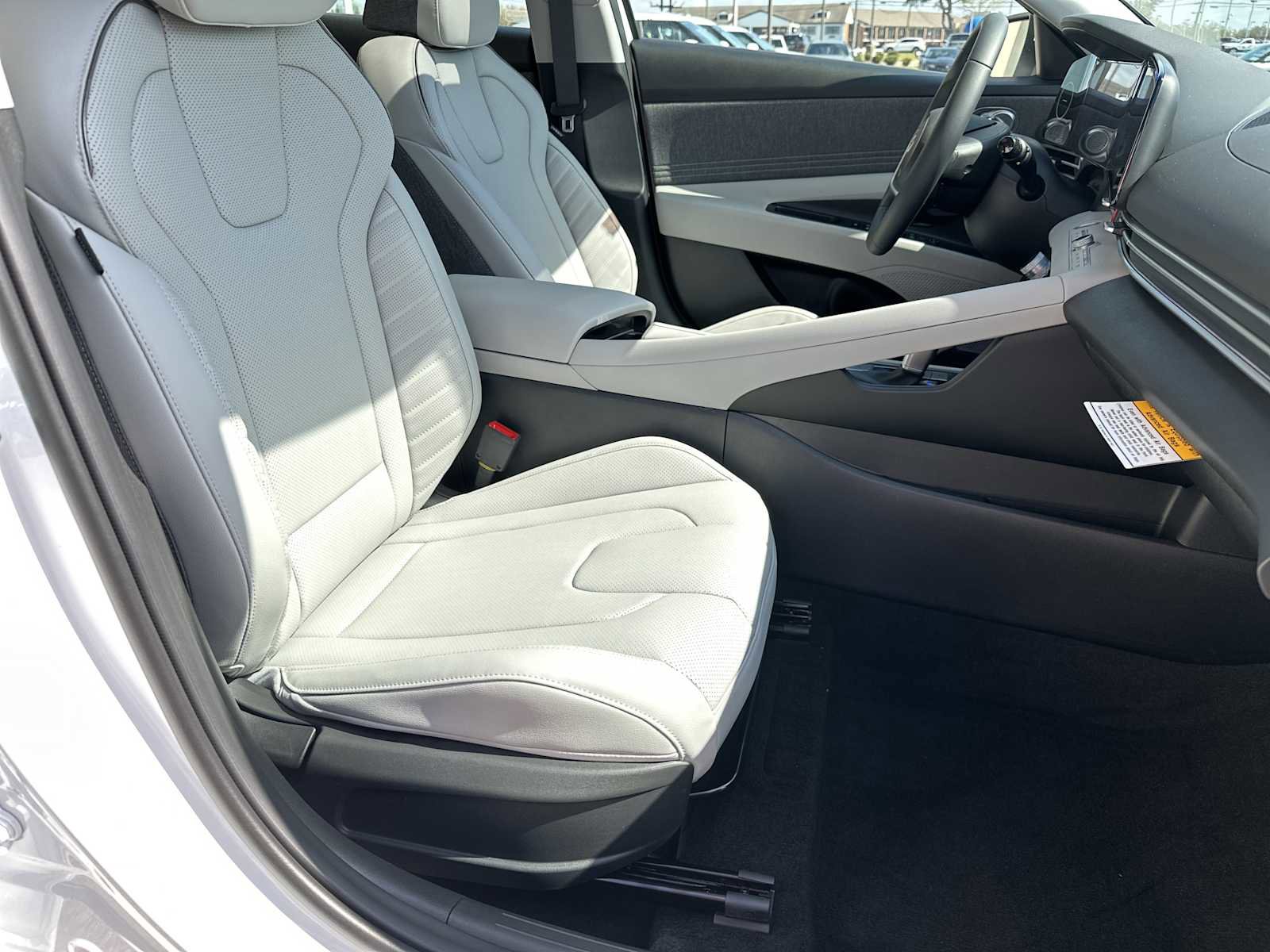 New 2026 Hyundai Elantra Limited w/ Cargo Package image 26