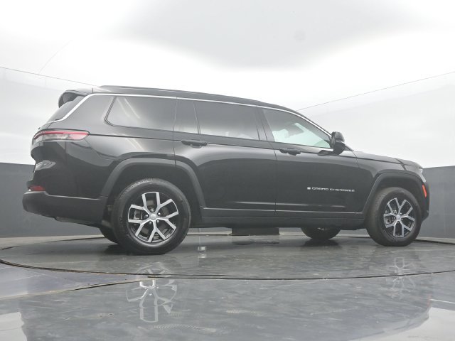 Used 2025 Jeep Grand Cherokee L Limited w/ Trailer Tow Package AWD/4WD image 50