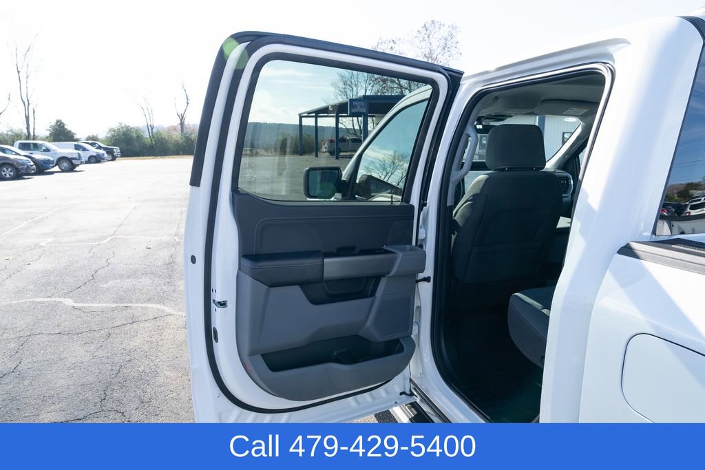 Used 2025 Ford F150 XLT w/ Equipment Group 301A Standard image 12