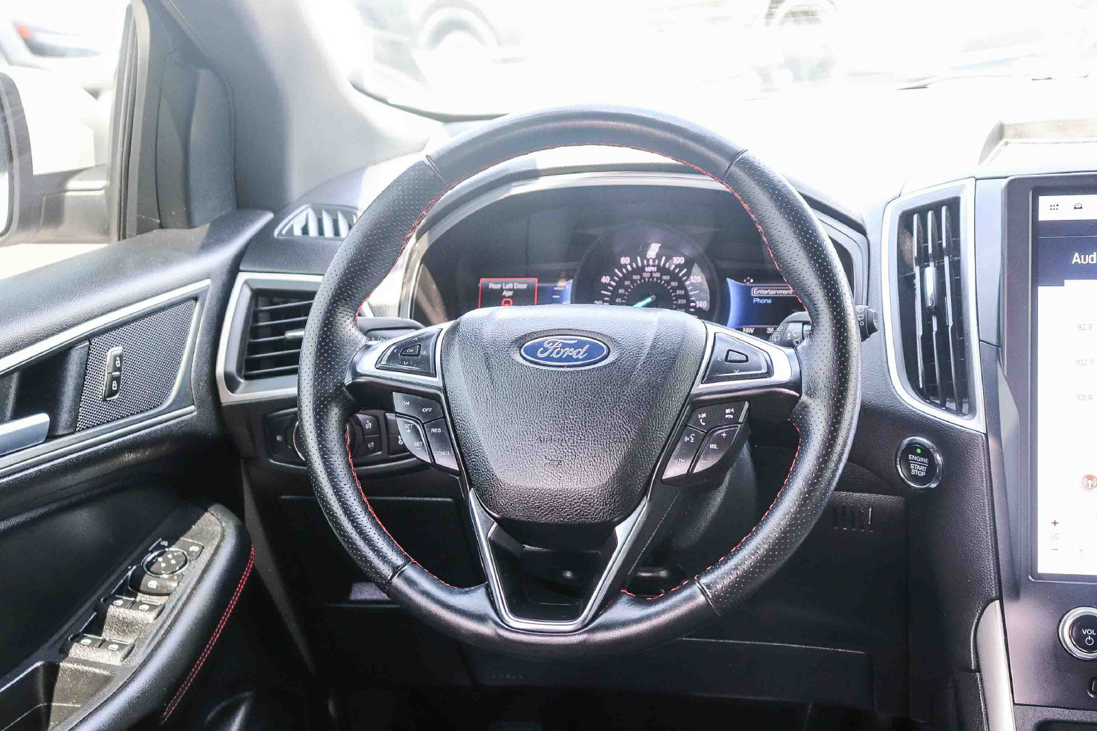 Used 2022 Ford Edge ST-Line AWD/4WD image 17