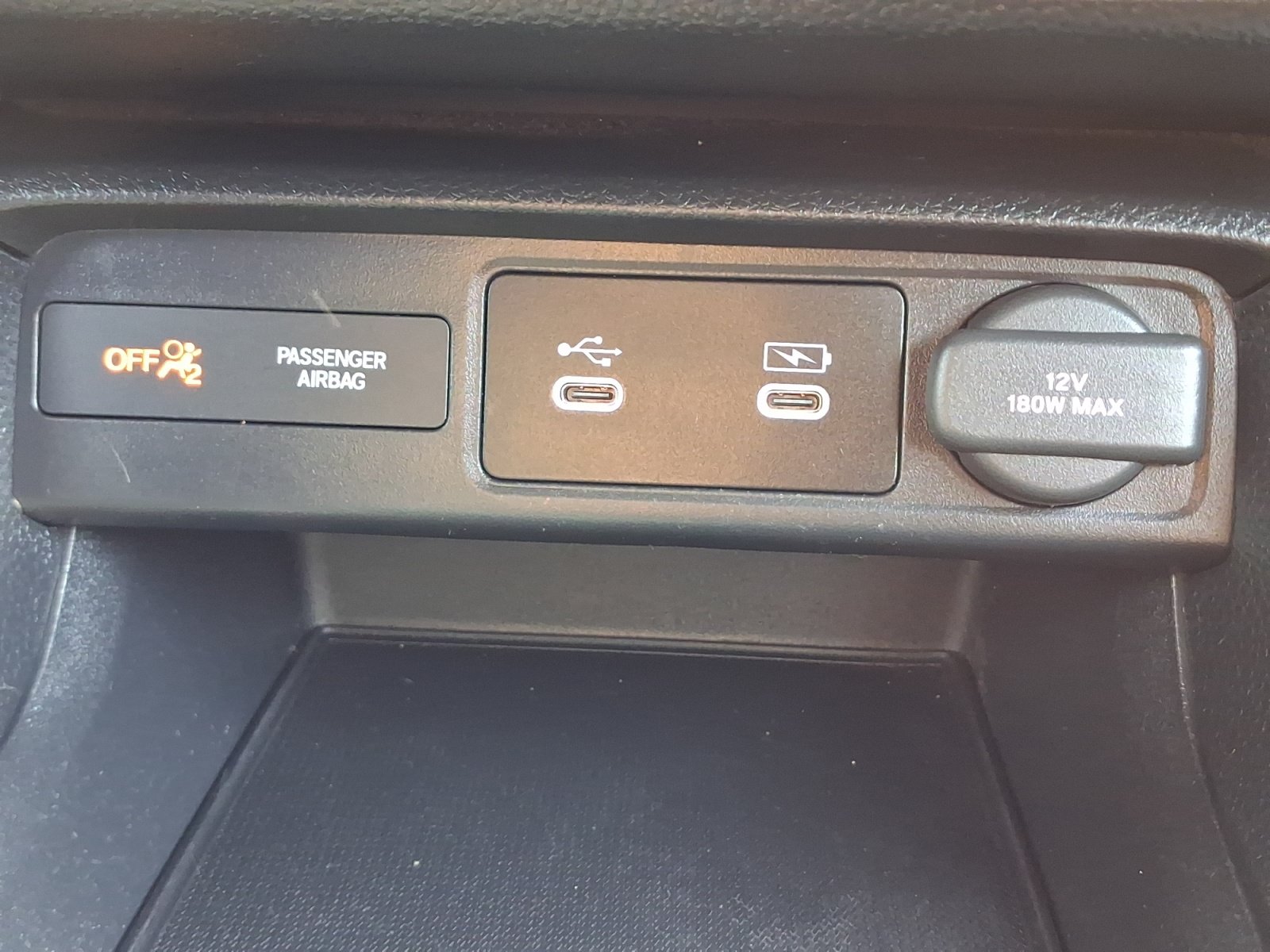 Used 2025 Honda Civic LX image 27