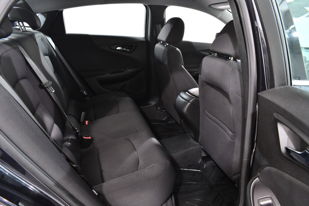 Used 2023 Chevrolet Malibu RS image 19