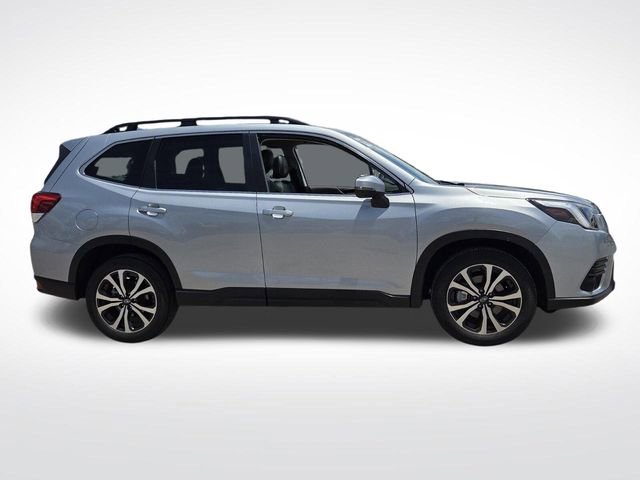 Used 2023 Subaru Forester Limited w/ Popular Package #2 AWD/4WD image 10