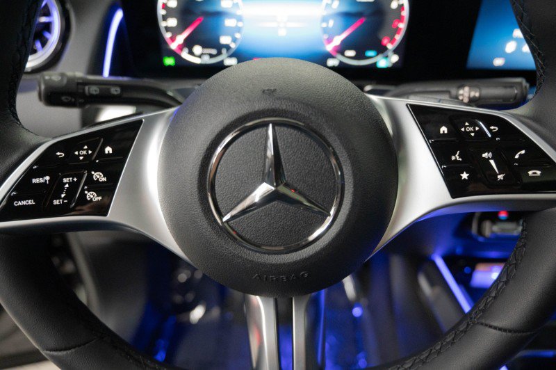 New 2026 Mercedes-Benz GLB 250 image 19