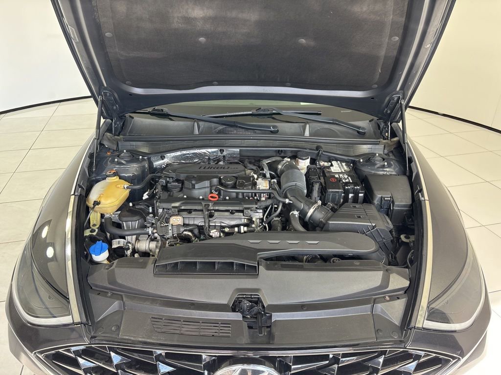 Used 2021 Hyundai Sonata Limited FWD image 11