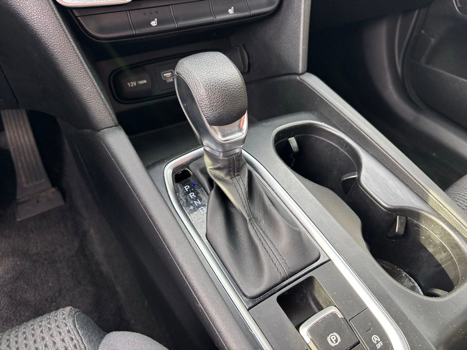 Used 2019 Hyundai Santa Fe SEL FWD image 11