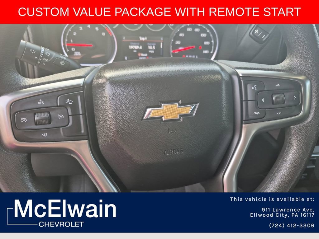 Used 2022 Chevrolet Silverado 2500 Custom w/ Custom Value Package AWD/4WD image 28