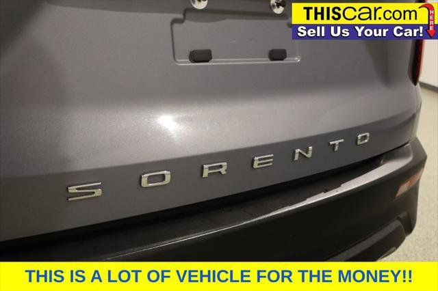 Used 2021 Kia Sorento LX FWD image 10