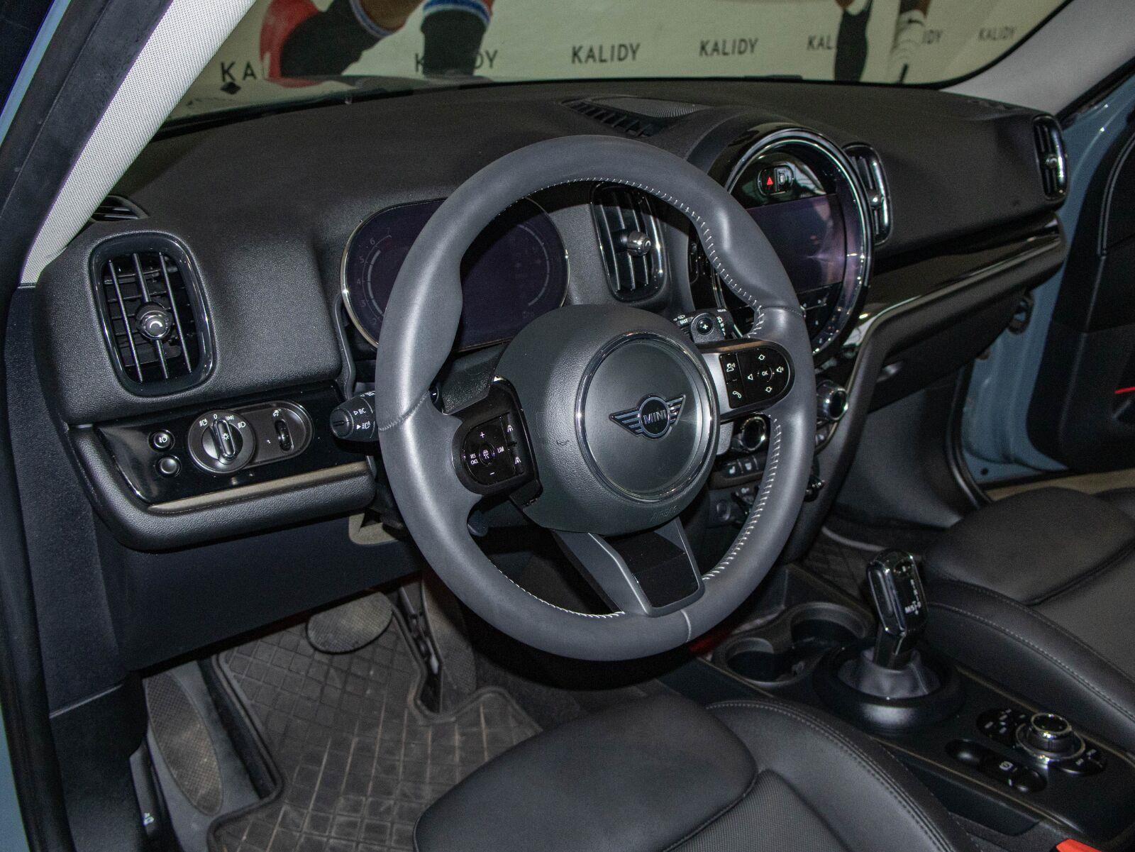 Used 2024 MINI Cooper Countryman S FWD image 6