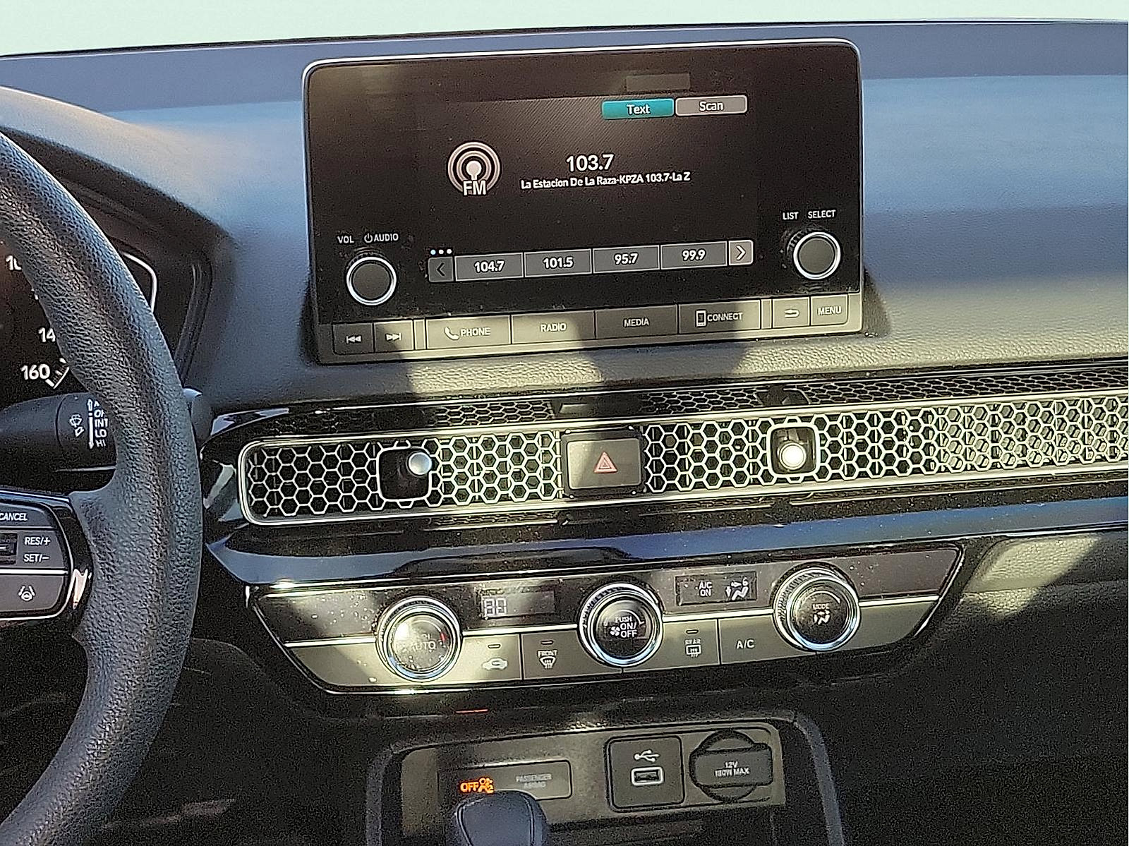 Used 2023 Honda Civic LX image 10