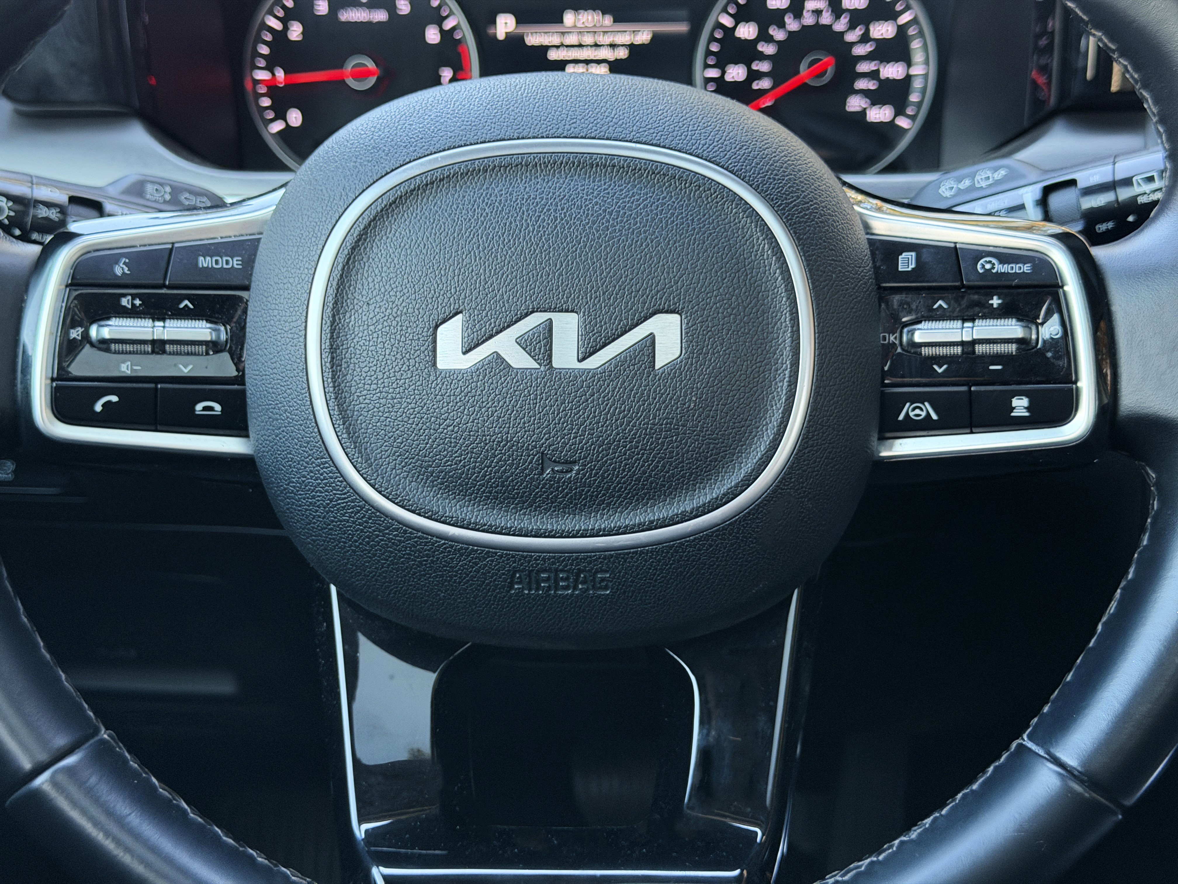 Used 2022 Kia Sorento SX image 23