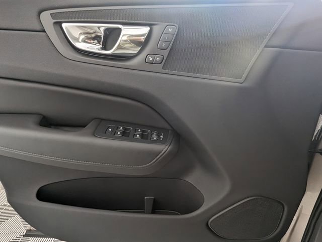 New 2024 Volvo XC60 T8 Core w/ Protection Package Premier AWD/4WD image 25