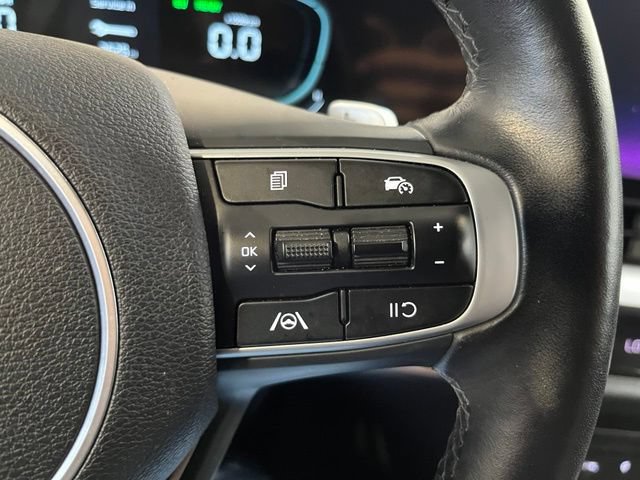 Used 2023 Kia Sportage EX AWD/4WD image 24