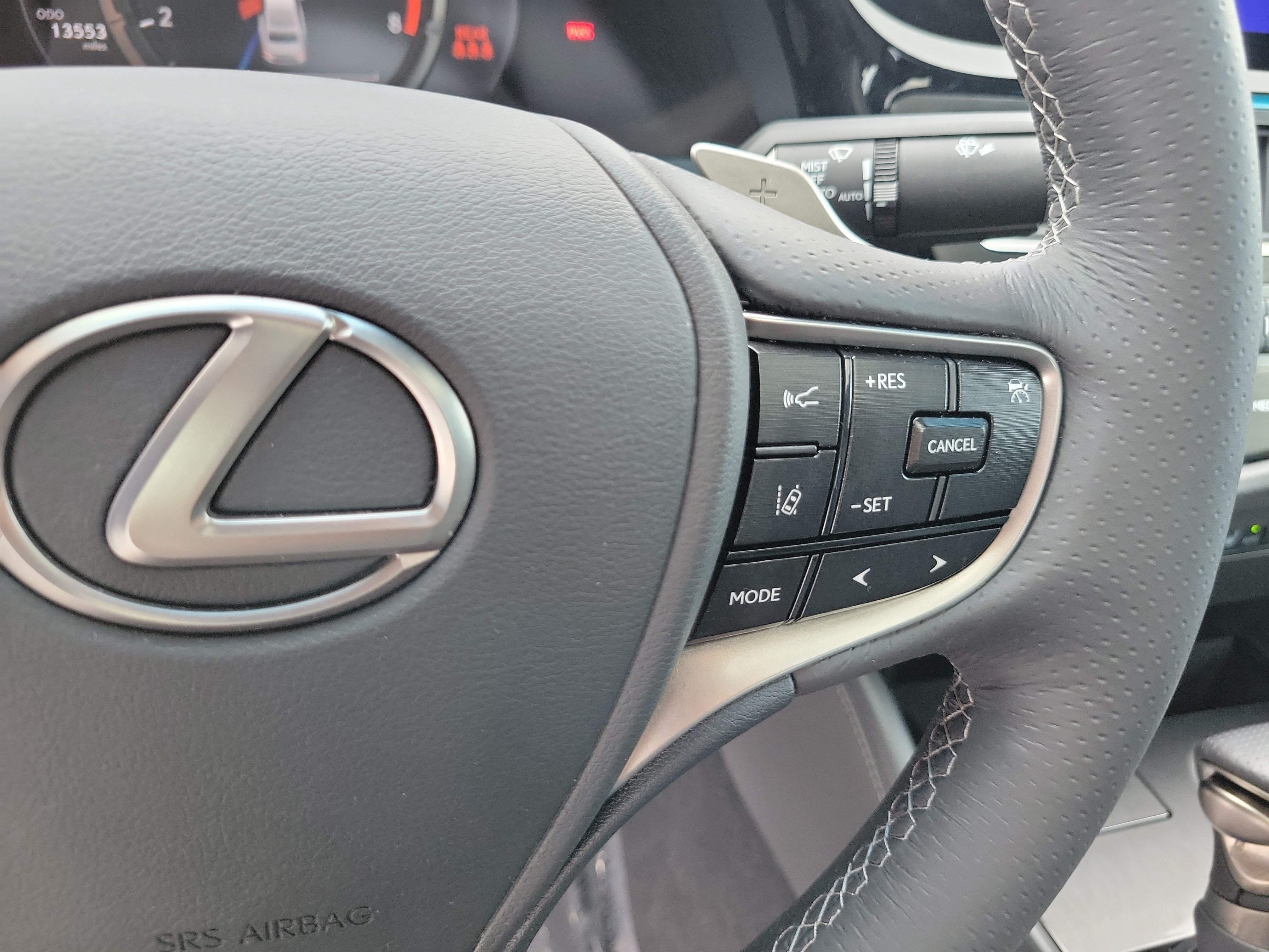 Certified 2023 Lexus ES 350 F Sport FWD image 27