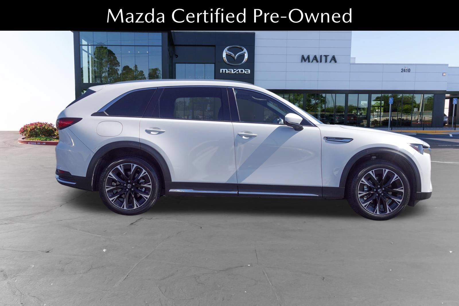 Certified 2024 MAZDA CX-90 Plug-In Hybrid w/ Premium Plus AWD/4WD image 2
