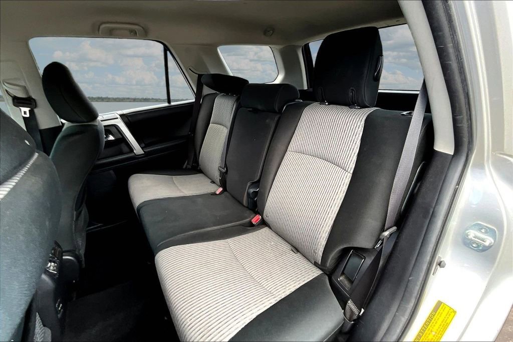 Used 2019 Toyota 4Runner SR5 RWD image 18