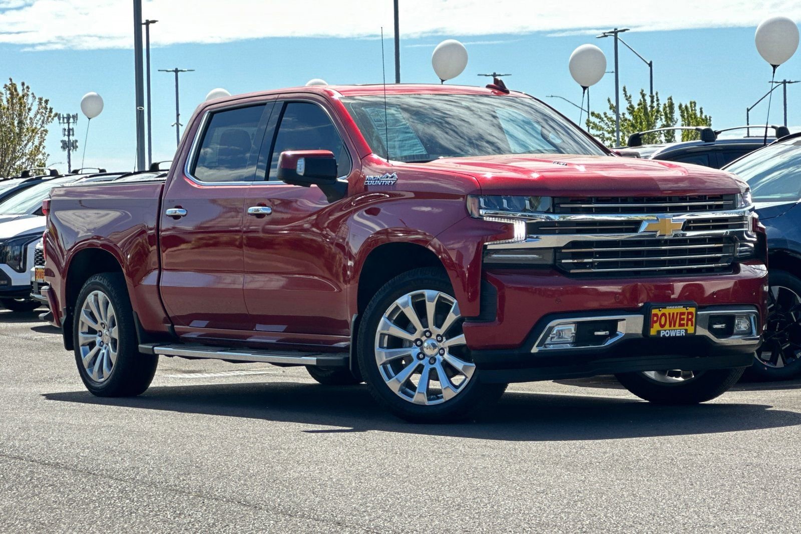 Used 2021 Chevrolet Silverado 1500 High Country w/ Technology Package image 2