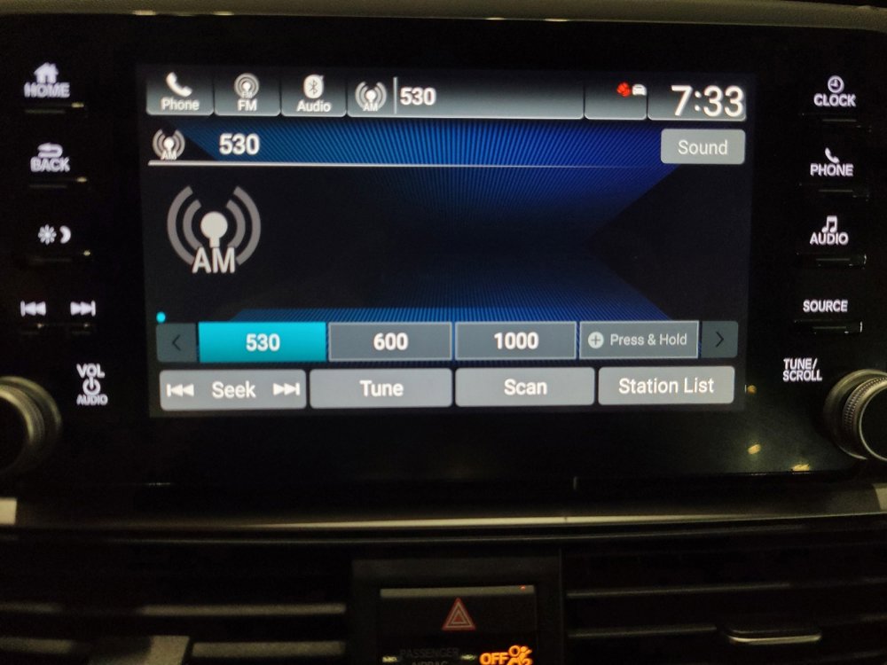 Used 2018 Honda Accord Sport image 25