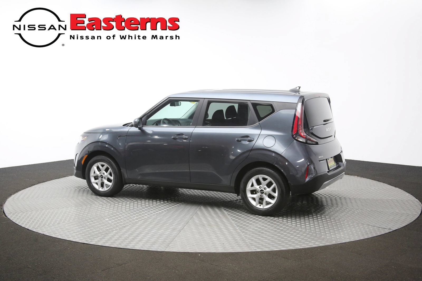 Used 2023 Kia Soul LX w/ LX Technology Package FWD image 59