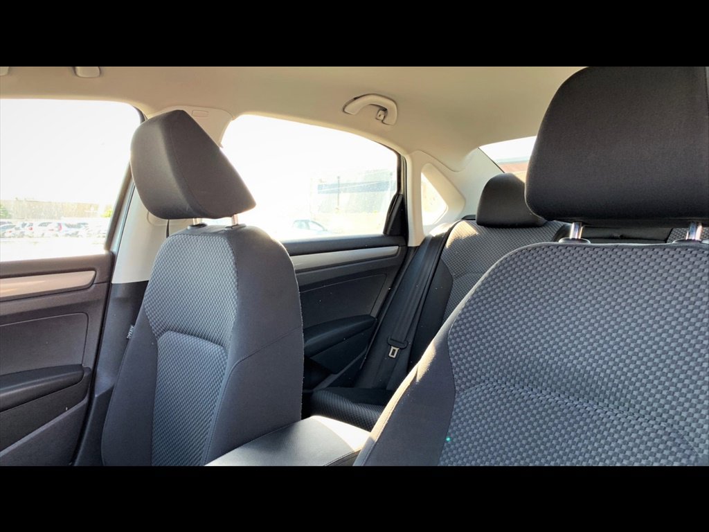 Used 2013 Volkswagen Passat 2.5 S FWD image 10