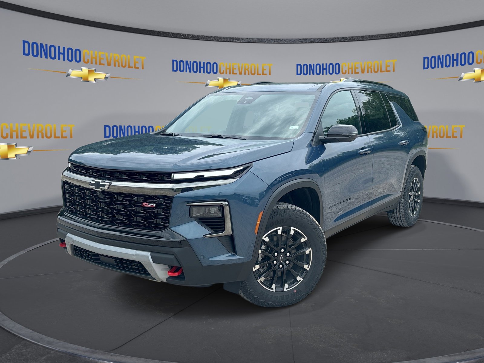 New 2026 Chevrolet Traverse Z71 w/ Enhanced Driving Package AWD/4WD video 1