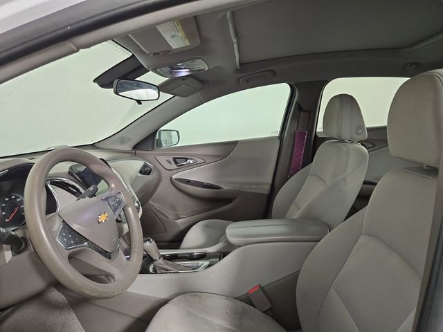 Used 2019 Chevrolet Malibu LT image 12