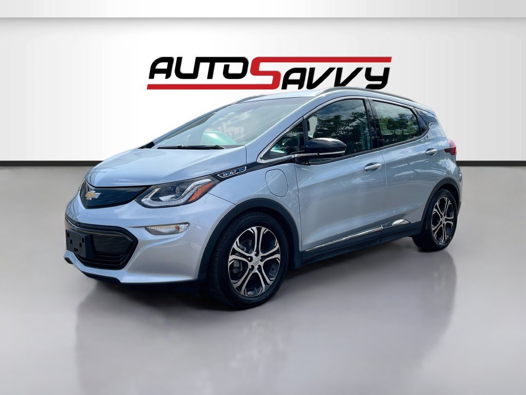 Used 2018 Chevrolet Bolt Premier w/ Driver Confidence II Package FWD image 3