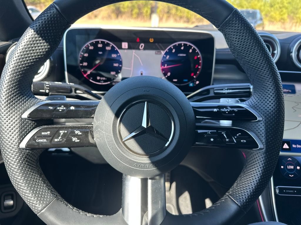 Certified 2025 Mercedes-Benz CLE 300 4MATIC Coupe image 21