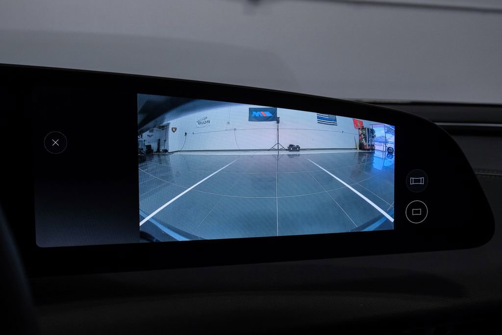 Used 2024 Lucid Air Touring image 29